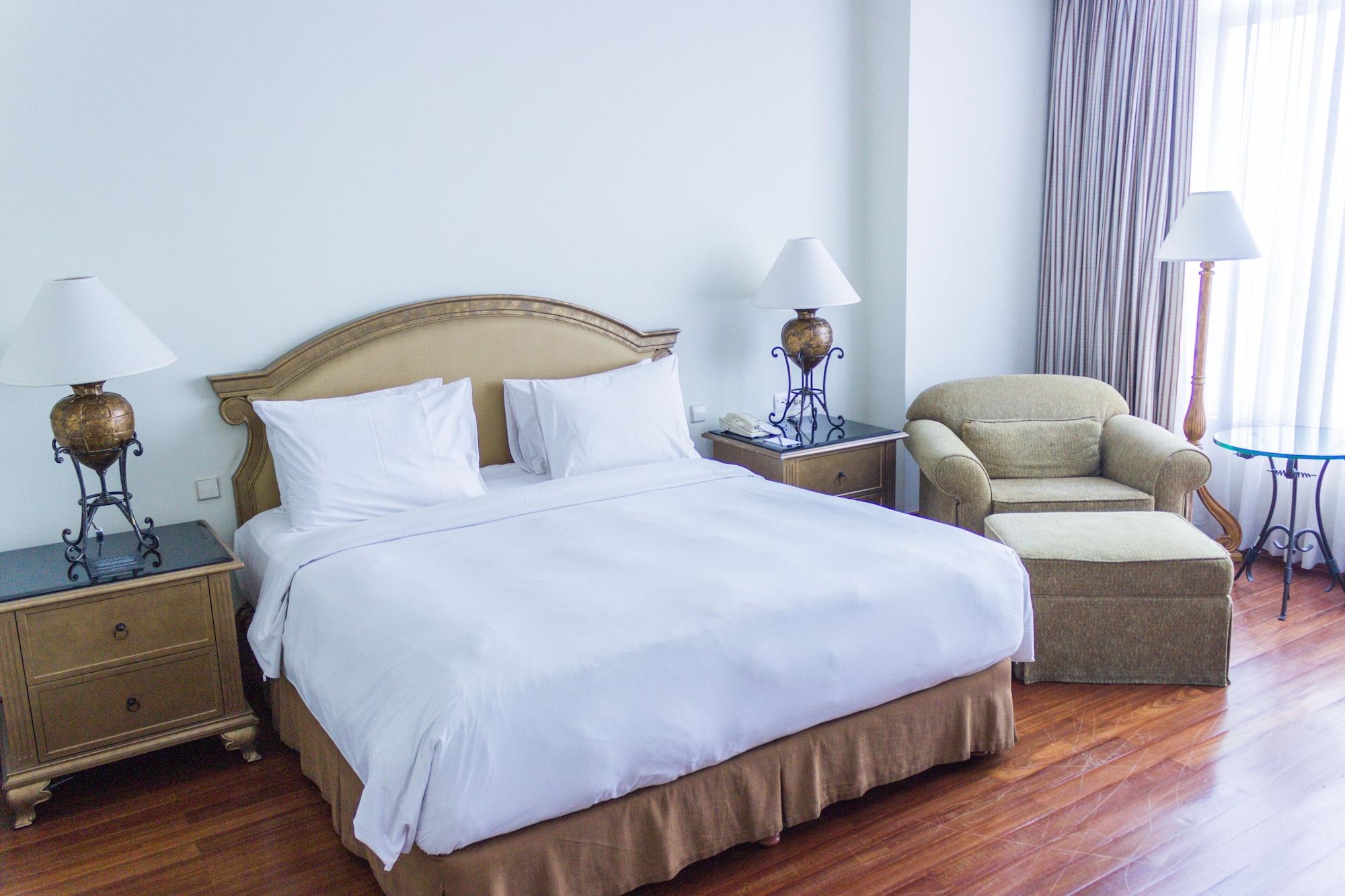 Aryaduta Bandung Exterior foto